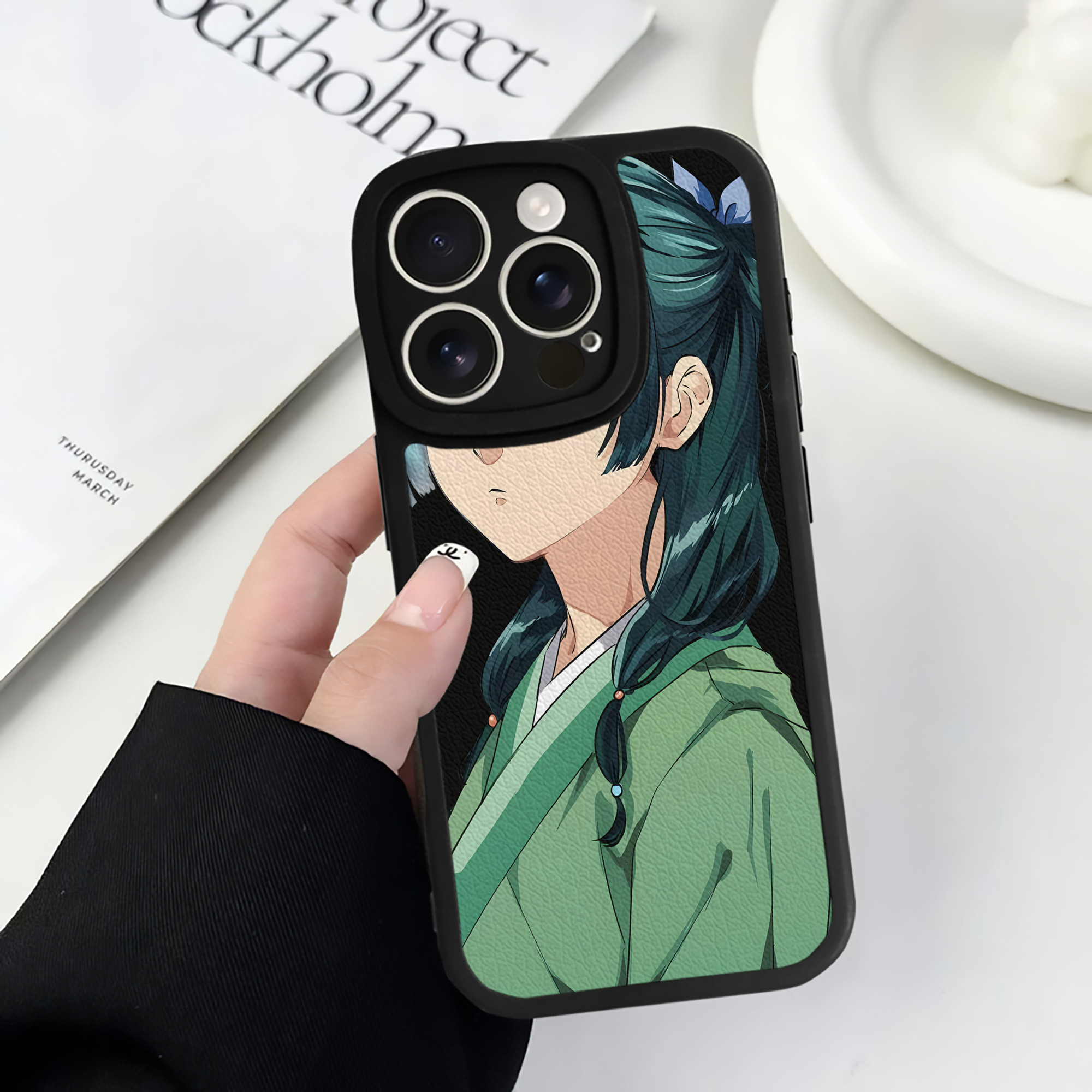 （画像用） 薬屋のひとりごと The Apothecary Diaries 【iPhone 16シリーズ対応】シリコンスマホケース（レザー調） 材質：シリコン